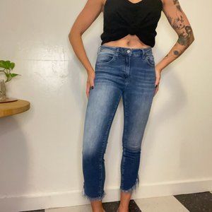 Mavi Jeans, Tess Style